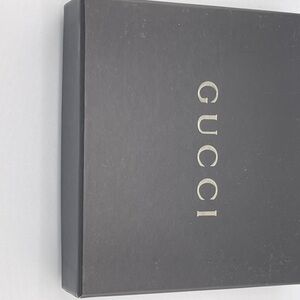 Gucci men’s wallet new condition